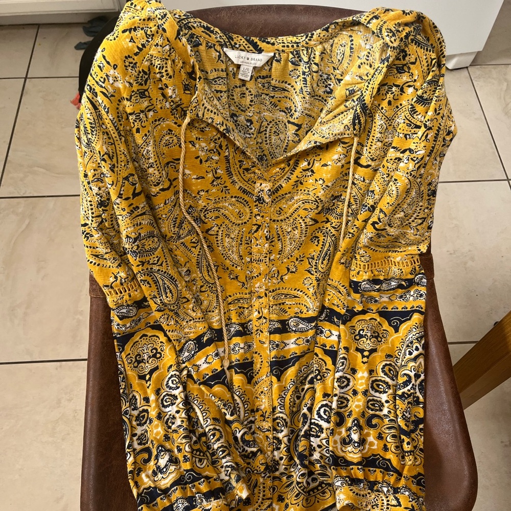 Lucky brand top
